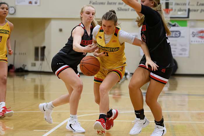 2023-4-2-WAVOR-Girls-GAME-2626-NR-clear